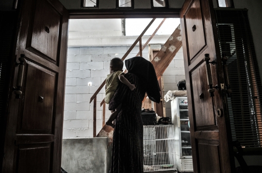 Pembangunan Gedung Sekolah Tutup Akses Masuk Rumah Warga