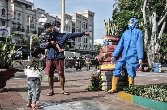 Kontradiktif Tugu Peti Mati Covid-19