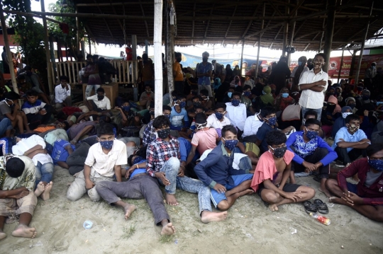 Kondisi Ratusan Imigran Rohingya Terdampar di Aceh