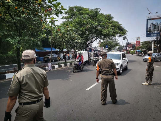 Petugas Gabungan Gelar Tertib Razia Masker