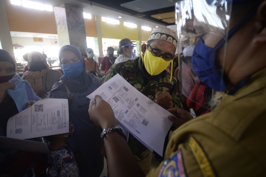 Mudahnya Cetak Dokumen Kependudukan Lewat Mesin ADM