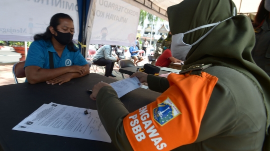 Pelanggar Protokol Kesehatan Covid-19 Jalani Sidang di Tempat