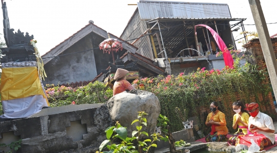 Suasana Hari Raya Galungan di Kampung Bali Kota Bekasi