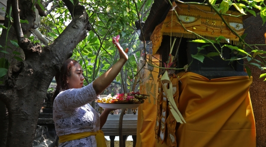 Suasana Hari Raya Galungan di Kampung Bali Kota Bekasi