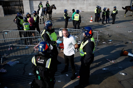 Aksi Unjuk Rasa Anti-Lockdown di London