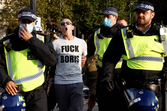 Aksi Unjuk Rasa Anti-Lockdown di London