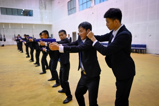 Menengok Latihan Bodyguard Konglomerat di China