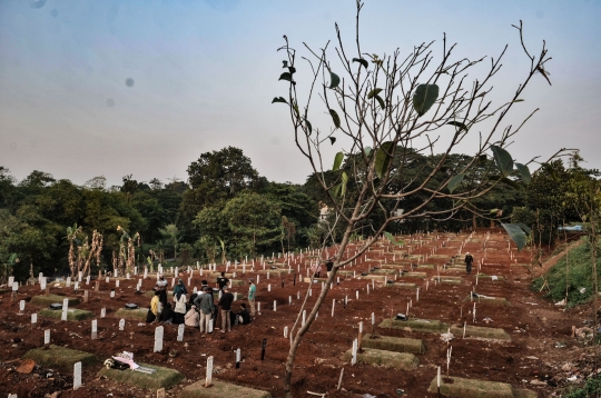 Angka Kematian Covid-19 di Indonesia Tembus 10 Ribu Jiwa