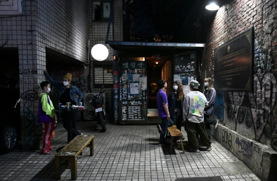Kelab Malam Tertua di Seoul 'Terbunuh' Covid-19