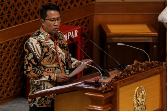 Suasana Rapat Pengesahan UU Omnibus Law Cipta Kerja