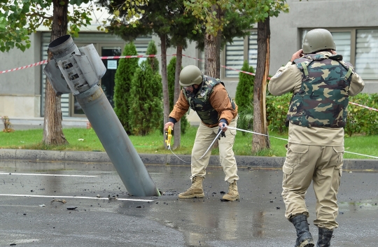 Ini Sisa-Sisa Roket Perang Armenia-Azerbaijan