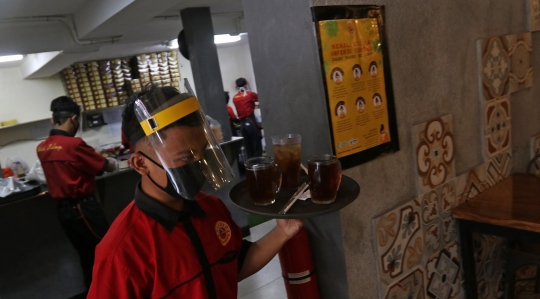 PSBB Transisi, Restoran di Jakarta Kembali Diizinkan Buka