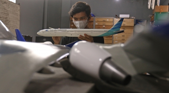 Intip Pembuatan Miniatur Pesawat di Cibinong yang Sudah Tembus Pasar Dunia