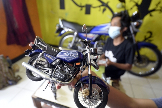 Pria Ciputat Ciptakan Motor RX King dari Limbah