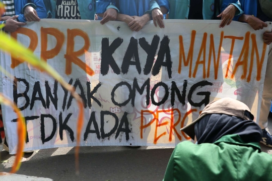 Orasi Mahasiswa Dalam Aksi Tolak UU Cipta Kerja