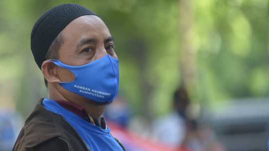 Puluhan Nasabah Korban Gagal Bayar Geruduk Kantor AJB Bumiputera