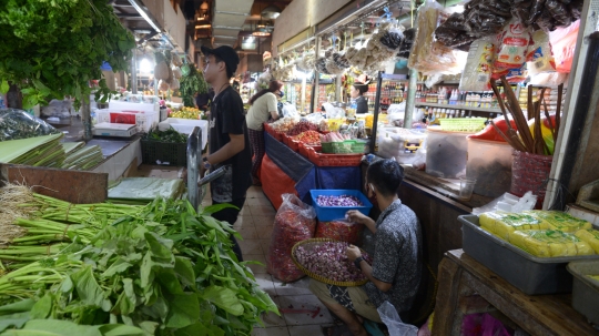 Pasar Tradisional Semakin Sepi Pembeli