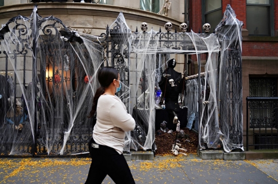 Seramnya Hiasan Halloween di Upper East Side