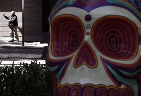 Jelang Hari Orang Mati di Meksiko, 55 Tengkorak Dipajang