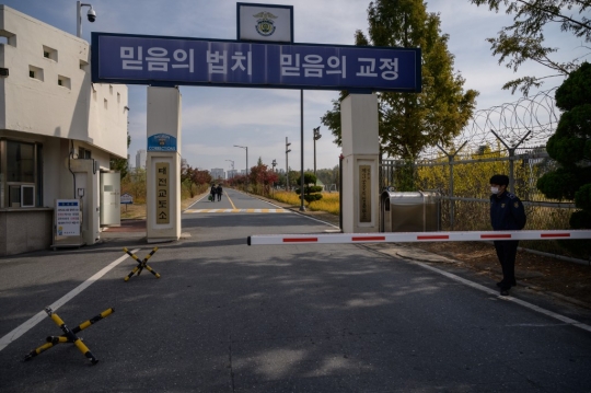 Nasib Warga Korea Selatan yang Menentang Wajib Militer
