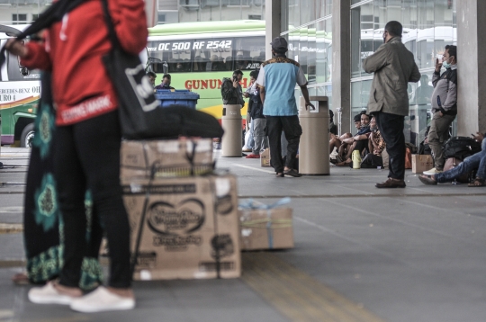 Libur Panjang, Jumlah Penumpang Bus AKAP di Terminal Pulogebang Meningkat