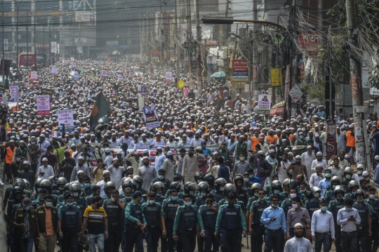 Imbas Kartun Nabi, Puluhan Ribu Warga Bangladesh Gelar Demo Anti-Prancis