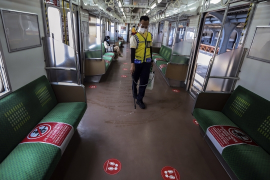 Antisipasi Lonjakan Penumpang, Stasiun Kereta Terapkan Protokol Kesehatan