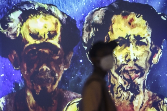 Mengunjungi Pameran Proyeksi Video Mapping di Galeri Nasional