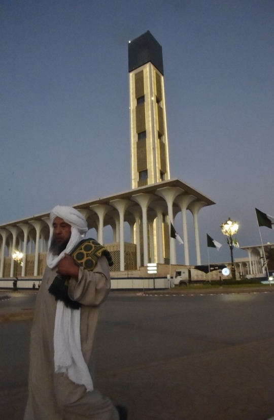 Maulid Nabi, Aljazair Resmikan Masjid Terbesar Ketiga di Dunia