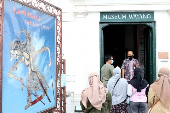 Libur Panjang di Masa PSBB Transisi, Kawasan Kota Tua Mulai Dipenuhi Wisatawan