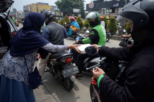 Makanan Gratis di Hari Jumat Berkah