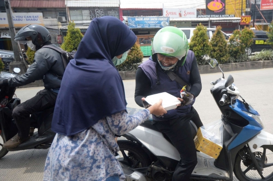 Makanan Gratis di Hari Jumat Berkah