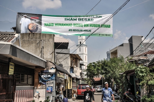 Menyambut Imam Besar di Petamburan III