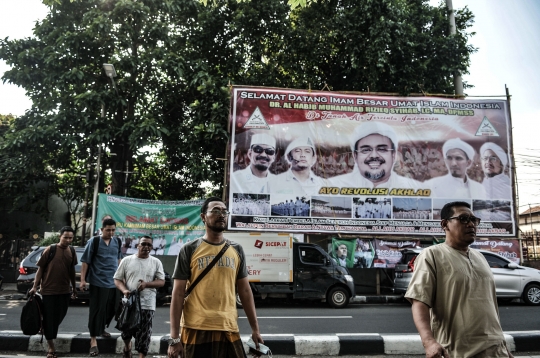 Menyambut Imam Besar di Petamburan III