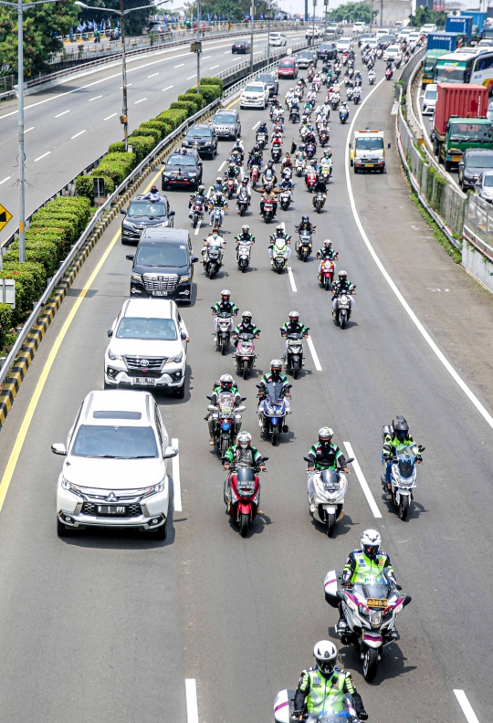 Motor Terobos Tol di Tengah Iring-iringan Rizieq Shihab