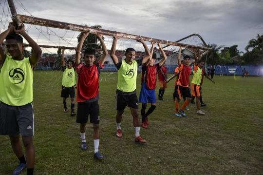 Kisah Pemain Liga 1 Jualan Kopi untuk Menyambung Hidup