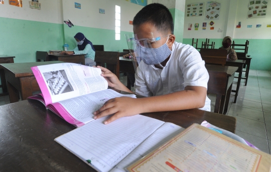 Melihat Penerapan Sekolah Tatap Muka di Tangsel