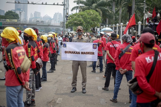 Imbauan Mengenakan Masker dan 3M Saat Aksi Unjuk Rasa