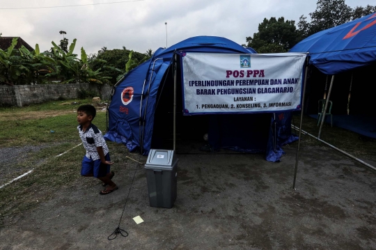 Intip Suasana Pengungsian Warga Terdampak Gunung Merapi di Sleman
