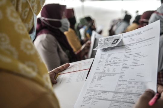 Suasana Penyaluran KJP Plus Tahap Dua di Matraman