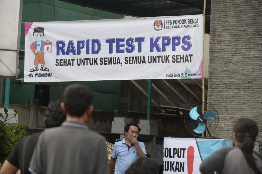 Jelang Pilkada, Petugas KPPS Tangerang Selatan Jalani Tes Kesehatan