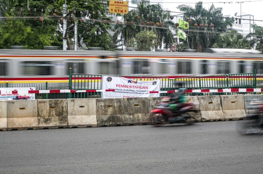 Penutupan Perlintasan Sebidang di Palmerah