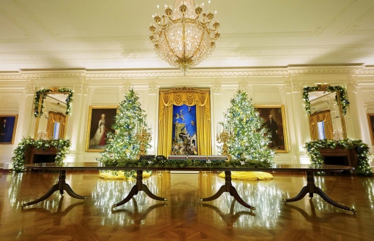 Menyusuri Indahnya Dekorasi Natal di Gedung Putih