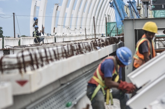 Progres LRT Jabodebek Capai 80 Persen