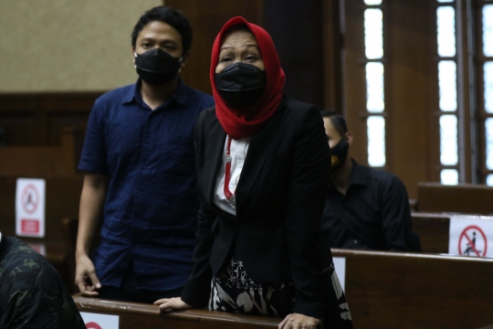 Anita Kolopaking dan Rahmat Bersaksi di Sidang Andi Irfan Jaya