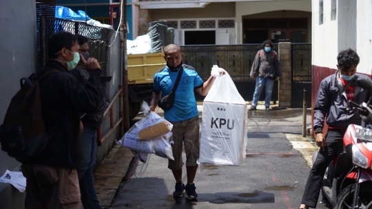 Logistik Pilkada Depok Mulai Didistribusikan ke TPS