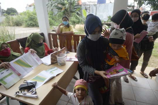 Reaksi Anak-Anak Saat Divaksin Campak Hingga Polio