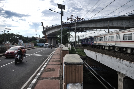 Progres Flyover Cakung Capai 94 Persen