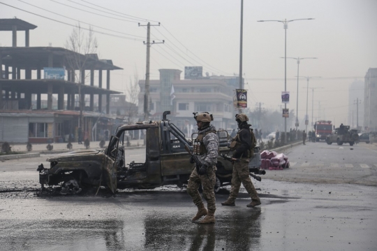 Serangan Bom Mobil Sasar Anggota Parlemen Afghanistan, 9 Tewas