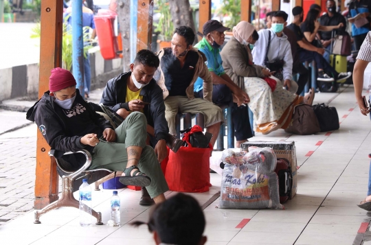 Jelang Libur Nataru, Terminal Kalideres Mulai Didatangi Pemudik